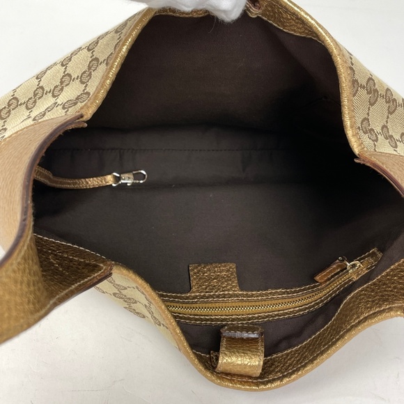 GUCCI Cream Canvas Shoulder Bag - Picture 8 of 8
